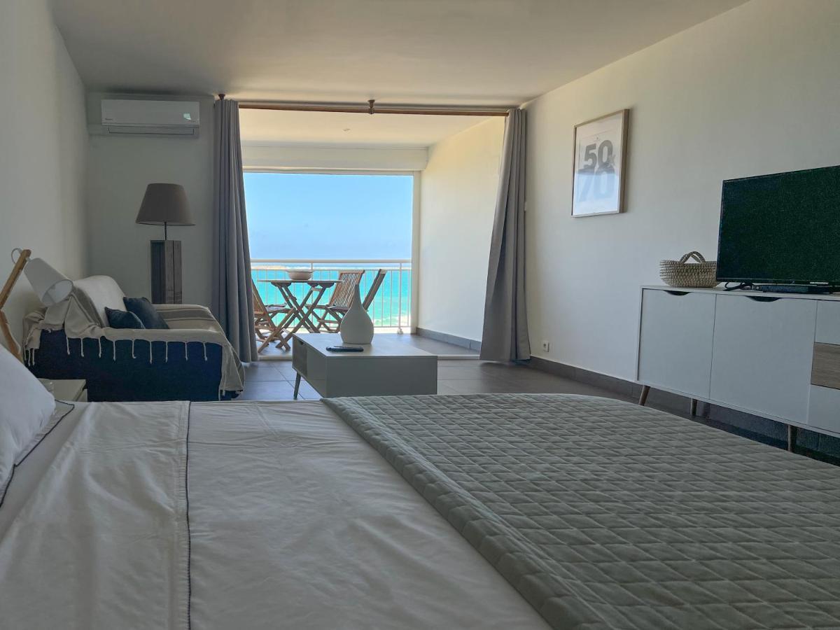 퀼드삭 Front Line Unit 520 Ft2 - 48 M2, On Second Floor, Stunning Ocean View 아파트 외부 사진